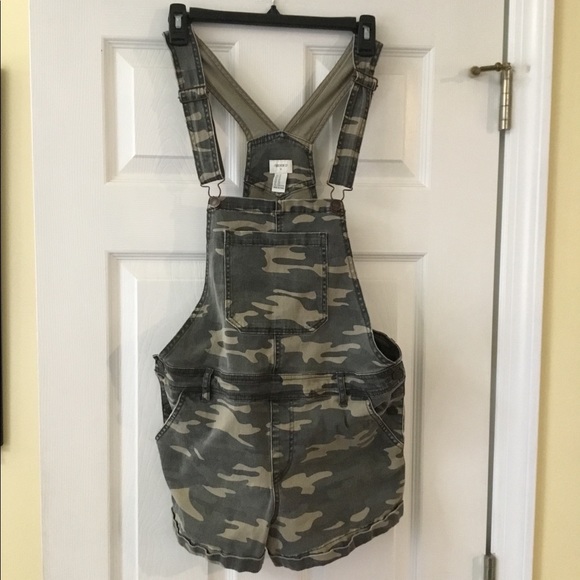 womens camo overall shorts